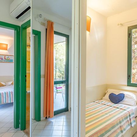 Camping Village Rosselba Le Palme Portoferraio Esterno foto