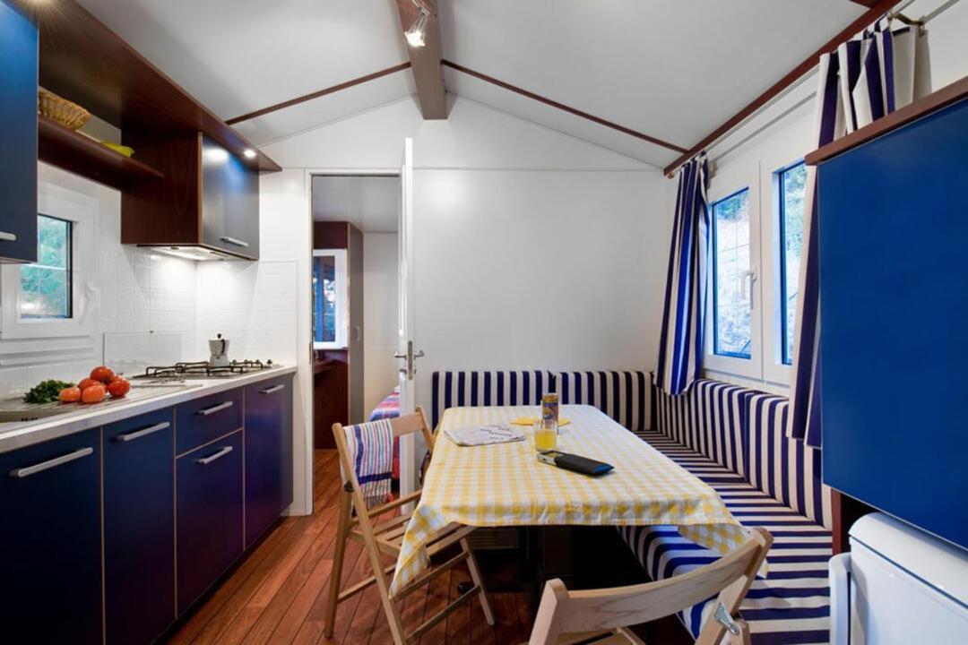 Camping Village Rosselba Le Palme Portoferraio Esterno foto