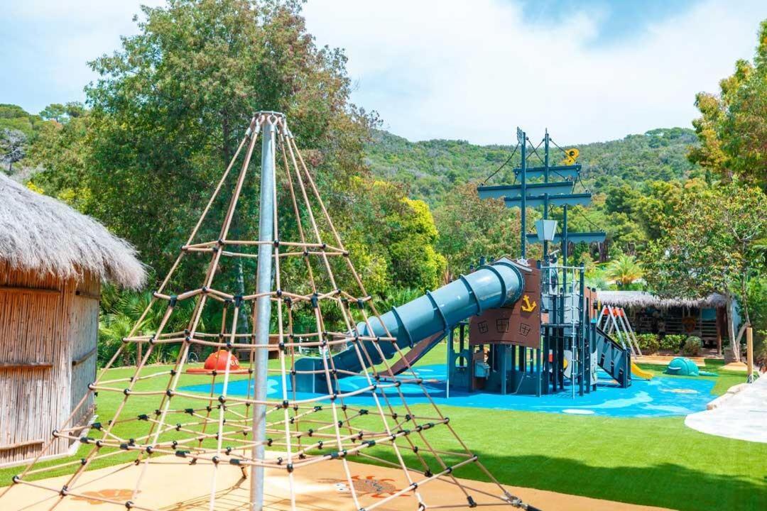 Camping Village Rosselba Le Palme Portoferraio Esterno foto