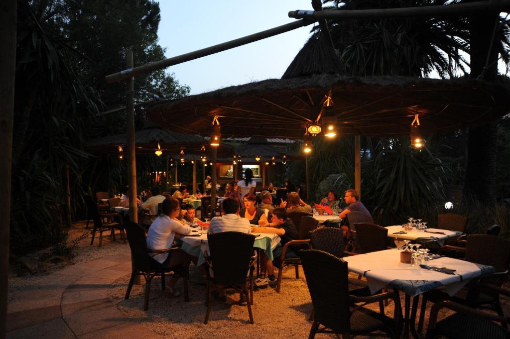 Camping Village Rosselba Le Palme Portoferraio Esterno foto